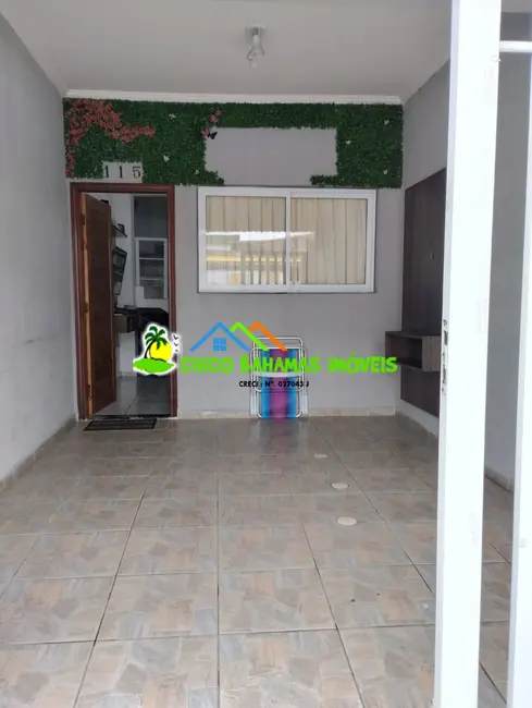 Sobrado com 2 quartos à venda, 74m2 em Praia Grande - SP - imagem 1 Foto 1 de Sobrado com 2 quartos à venda, 74m2 em Praia Grande - SP