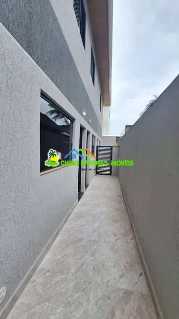 Foto 2 de Casa com 2 quartos à venda em Aviação, Praia Grande - SP