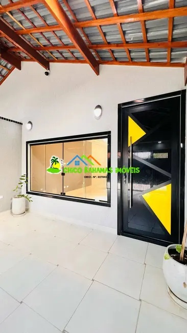 Casa com 3 quartos à venda, 116m2 em Praia Grande - SP - imagem 2 Foto 2 de Casa com 3 quartos à venda, 116m2 em Praia Grande - SP