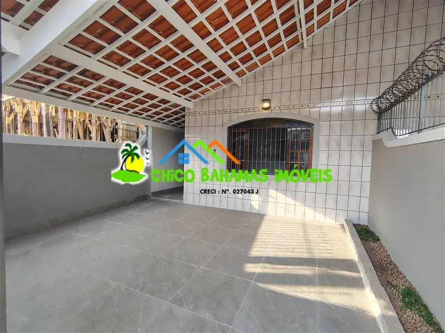 Casa com 2 quartos à venda, 107m2 em Caiçara, Praia Grande - SP - imagem 2 Foto 2 de Casa com 2 quartos à venda, 107m2 em Caiçara, Praia Grande - SP