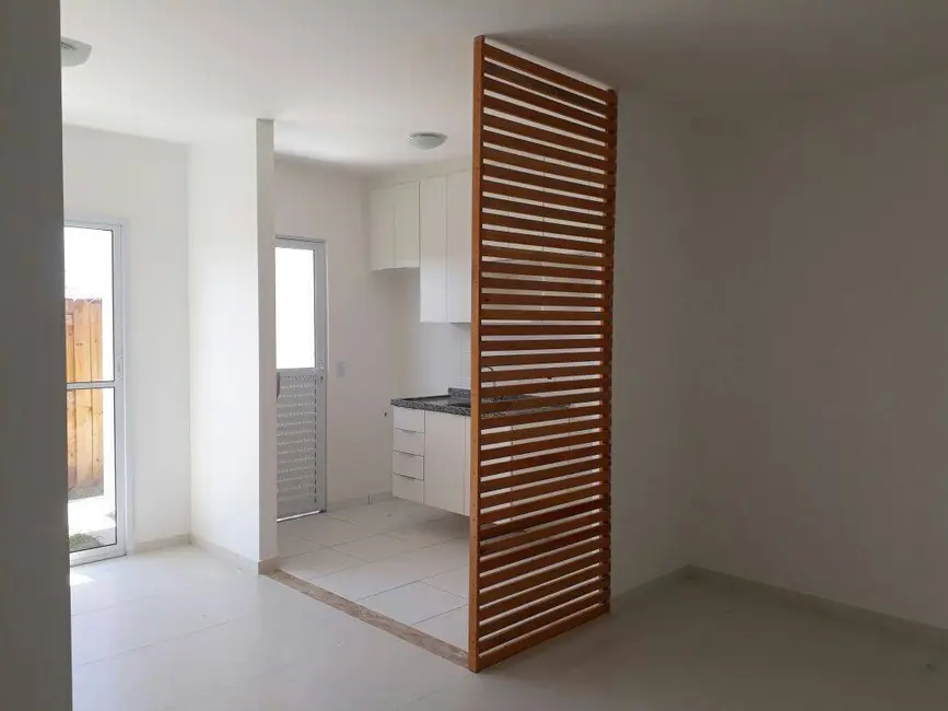 Foto 2 de Casa de Condomínio com 2 quartos à venda, 70m2 em Medeiros, Jundiai - SP