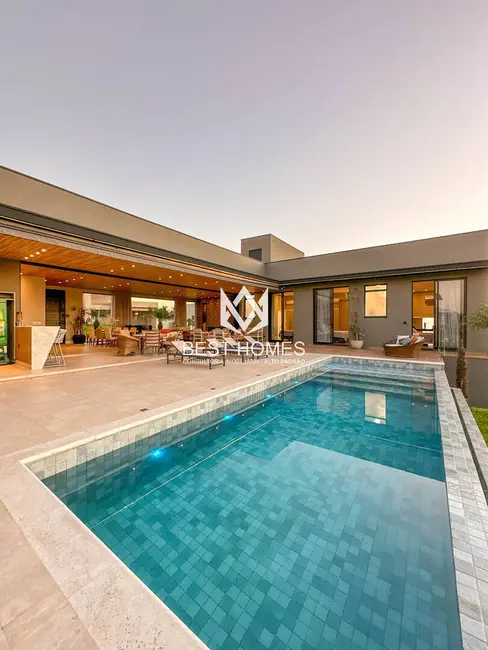 Foto 1 de Casa de Condomínio com 5 quartos à venda, 1000m2 em Cabreuva - SP