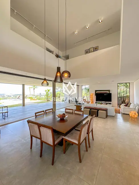 Casa de Condomínio com 5 quartos à venda, 962m2 em Itupeva - SP - imagem 3 Foto 3 de Casa de Condomínio com 5 quartos à venda, 962m2 em Itupeva - SP