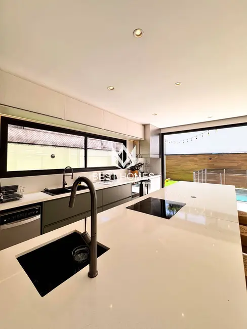 Casa de Condomínio com 4 quartos à venda, 250m2 em Recanto Quarto Centenário, Jundiai - SP - imagem 9 Foto 9 de Casa de Condomínio com 4 quartos à venda, 250m2 em Recanto Quarto Centenário, Jundiai - SP