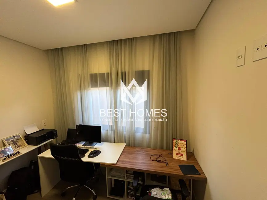 Foto 9 de Casa com 4 quartos à venda, 215m2 em Engordadouro, Jundiai - SP