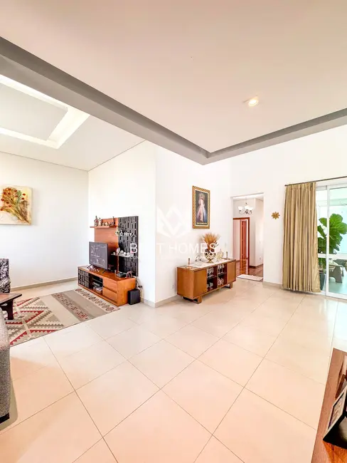 Foto 4 de Casa de Condomínio com 5 quartos à venda, 1013m2 em Cabreuva - SP