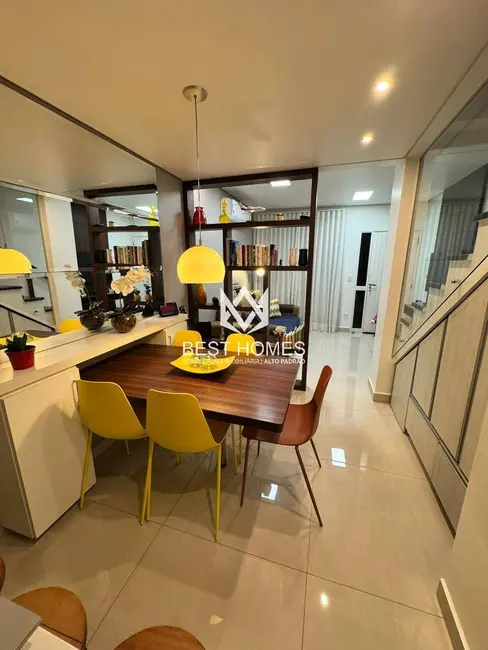 Foto 1 de Casa com 2 quartos à venda, 77m2 em Vila Alati, Jundiai - SP