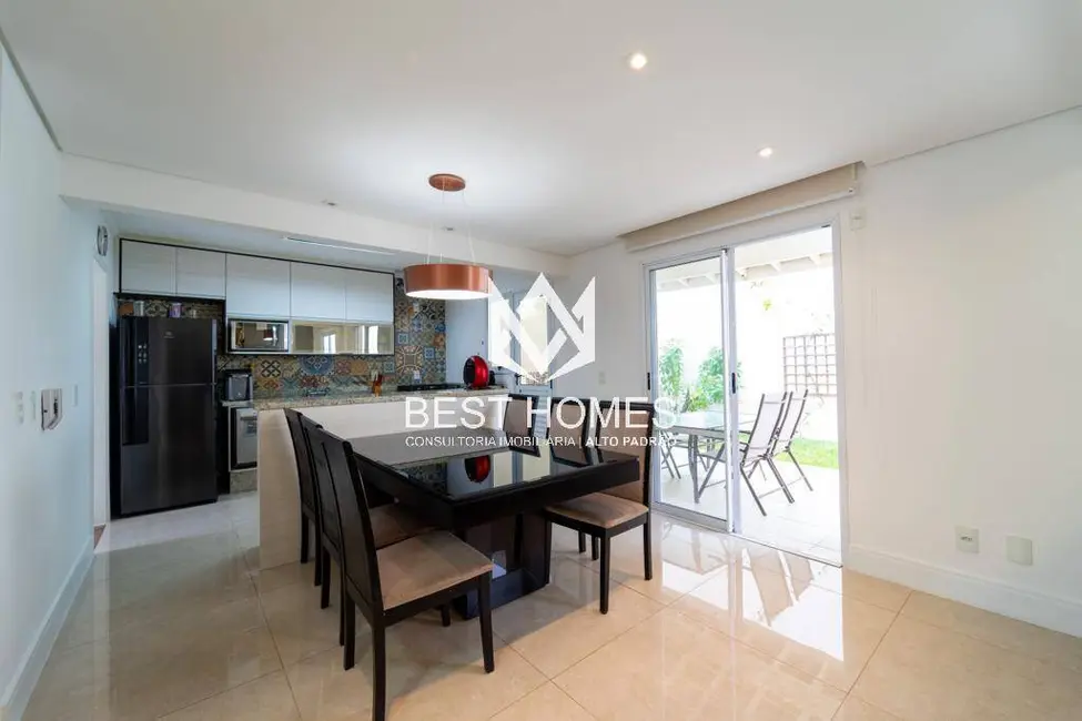 Casa de Condomínio com 3 quartos à venda e para alugar, 173m2 em Jardim Ermida I, Jundiai - SP - imagem 8 Foto 8 de Casa de Condomínio com 3 quartos à venda e para alugar, 173m2 em Jardim Ermida I, Jundiai - SP