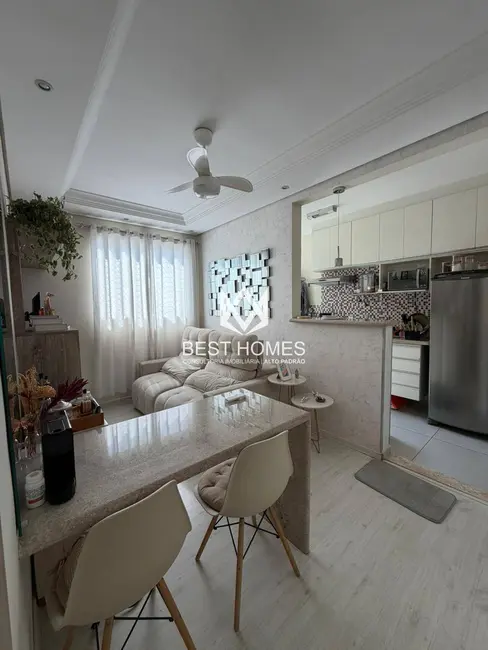 Foto 2 de Apartamento com 2 quartos para alugar, 50m2 em Recanto Quarto Centenário, Jundiai - SP