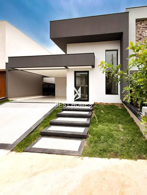 Foto 1 de Casa com 3 quartos para alugar, 250m2 em Jundiai - SP