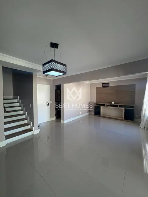 Casa de Condomínio com 3 quartos para alugar em Jardim Ermida I, Jundiai - SP - imagem 1 Foto 1 de Casa de Condomínio com 3 quartos para alugar em Jardim Ermida I, Jundiai - SP