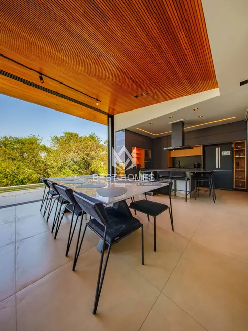 Foto 12 de Casa à venda, 857m2 em Itupeva - SP