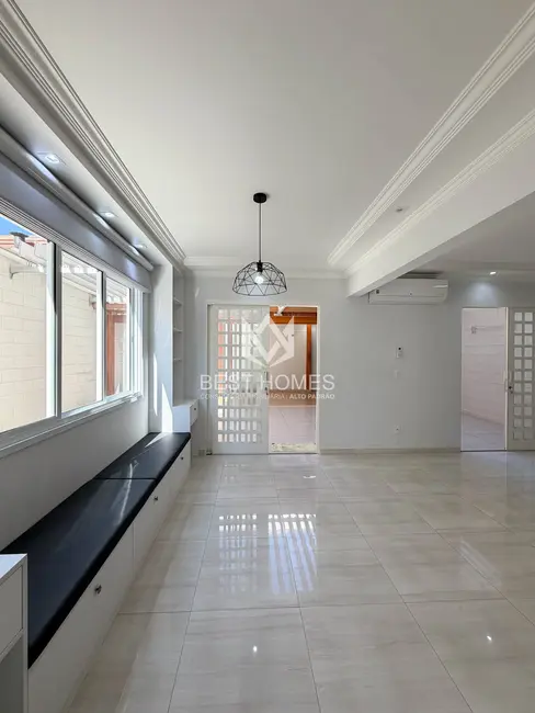 Casa de Condomínio com 3 quartos para alugar em Recanto Quarto Centenário, Jundiai - SP - imagem 4 Foto 4 de Casa de Condomínio com 3 quartos para alugar em Recanto Quarto Centenário, Jundiai - SP