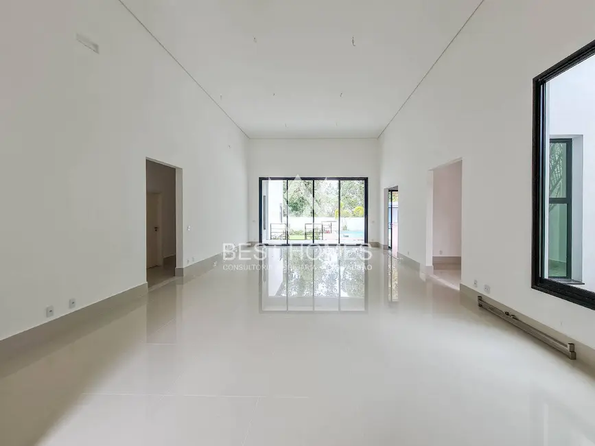 Casa de Condomínio com 4 quartos à venda, 430m2 em Itupeva - SP - imagem 9 Foto 9 de Casa de Condomínio com 4 quartos à venda, 430m2 em Itupeva - SP
