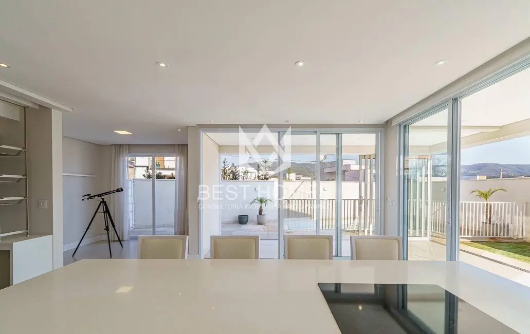 Casa de Condomínio com 3 quartos à venda, 317m2 em Jardim Ermida I, Jundiai - SP - imagem 5 Foto 5 de Casa de Condomínio com 3 quartos à venda, 317m2 em Jardim Ermida I, Jundiai - SP