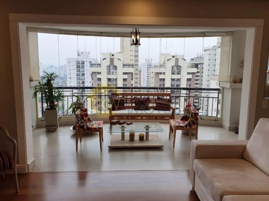 Foto 4 de Apartamento com 3 quartos à venda e para alugar, 200m2 em Cidade Monções, São Paulo - SP