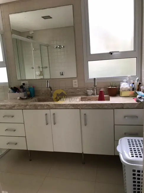 Foto 9 de Apartamento com 4 quartos para alugar, 225m2 em Alto da Boa Vista, São Paulo - SP