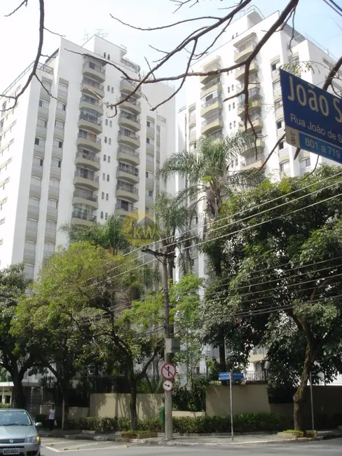 Apartamento com 3 quartos à venda, 131m2 em Campo Belo, São Paulo - SP - imagem 1 Foto 1 de Apartamento com 3 quartos à venda, 131m2 em Campo Belo, São Paulo - SP