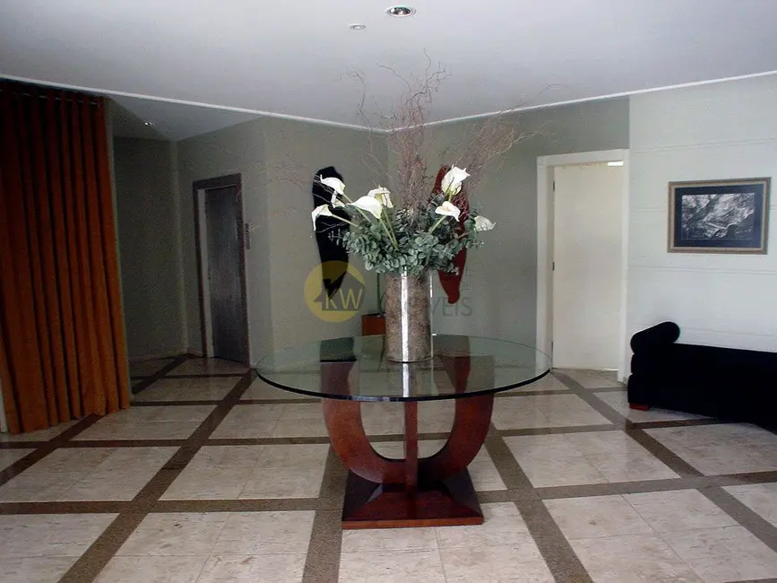 Apartamento com 4 quartos à venda, 182m2 em Indianópolis, São Paulo - SP - imagem 5 Foto 5 de Apartamento com 4 quartos à venda, 182m2 em Indianópolis, São Paulo - SP