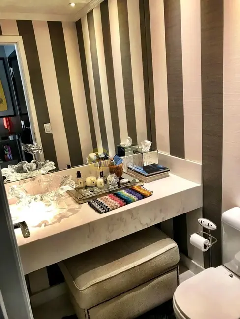 Foto 3 de Apartamento com 3 quartos à venda, 178m2 em Santo Amaro, São Paulo - SP