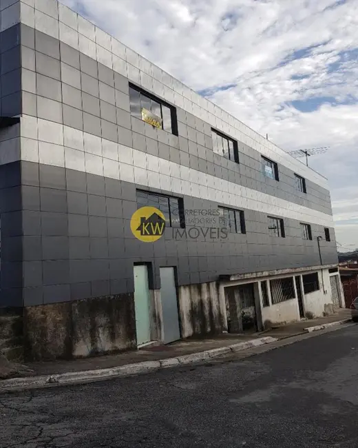 Foto 2 de Loja para alugar, 200m2 em Parque Alto do Rio Bonito, São Paulo - SP