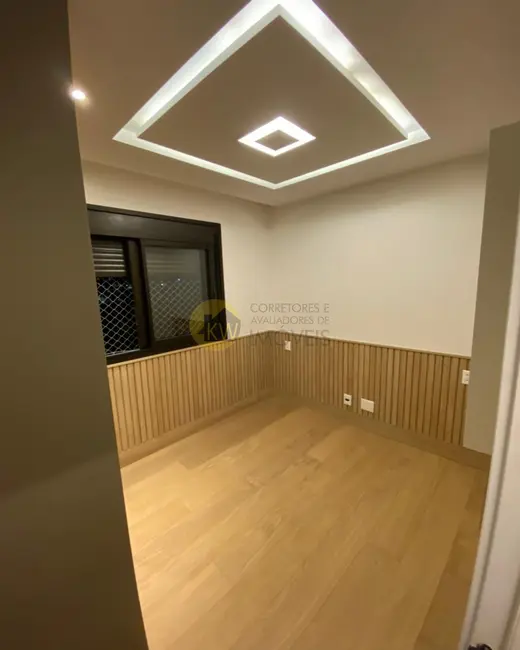 Apartamento com 4 quartos à venda, 147m2 em Campo Belo, São Paulo - SP - imagem 8 Foto 8 de Apartamento com 4 quartos à venda, 147m2 em Campo Belo, São Paulo - SP