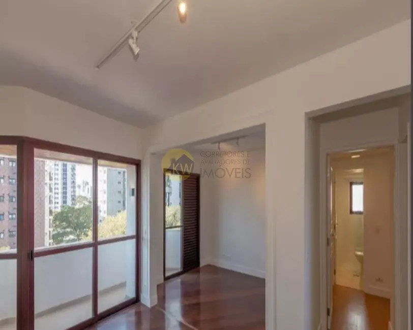Apartamento com 4 quartos à venda, 125m2 em Campo Belo, São Paulo - SP - imagem 3 Foto 3 de Apartamento com 4 quartos à venda, 125m2 em Campo Belo, São Paulo - SP