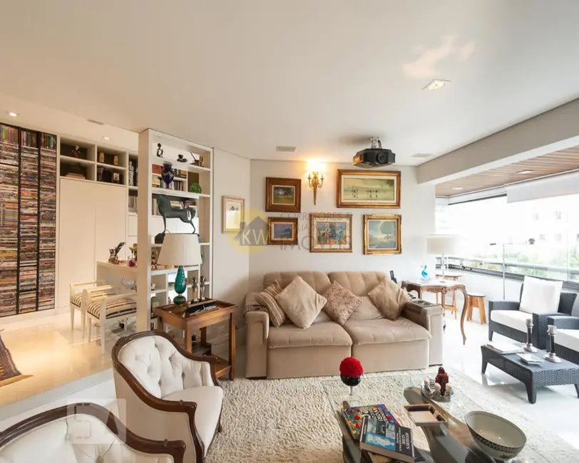 Foto 1 de Apartamento com 3 quartos à venda, 240m2 em Campo Belo, São Paulo - SP