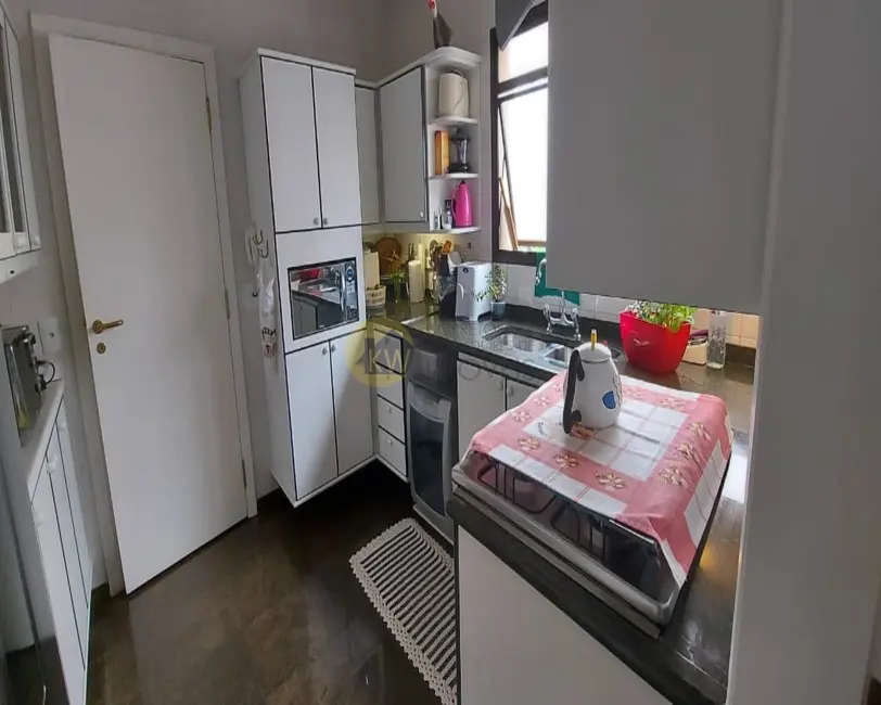 Apartamento com 3 quartos à venda, 240m2 em Campo Belo, São Paulo - SP - imagem 5 Foto 5 de Apartamento com 3 quartos à venda, 240m2 em Campo Belo, São Paulo - SP