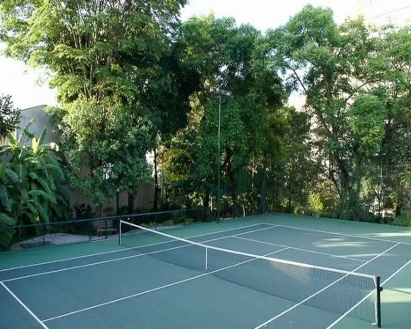 Apartamento com 4 quartos para alugar, 240m2 em São Paulo - SP - imagem 6 Foto 6 de Apartamento com 4 quartos para alugar, 240m2 em São Paulo - SP