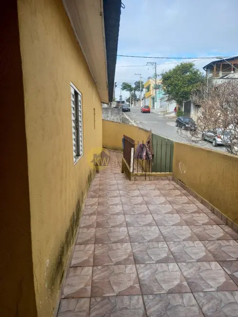 Casa com 2 quartos à venda e para alugar, 162m2 em Parque Alto do Rio Bonito, São Paulo - SP - imagem 4 Foto 4 de Casa com 2 quartos à venda e para alugar, 162m2 em Parque Alto do Rio Bonito, São Paulo - SP