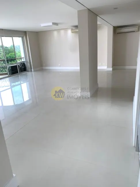 Apartamento com 4 quartos à venda e para alugar, 338m2 em Santo Amaro, São Paulo - SP - imagem 3 Foto 3 de Apartamento com 4 quartos à venda e para alugar, 338m2 em Santo Amaro, São Paulo - SP