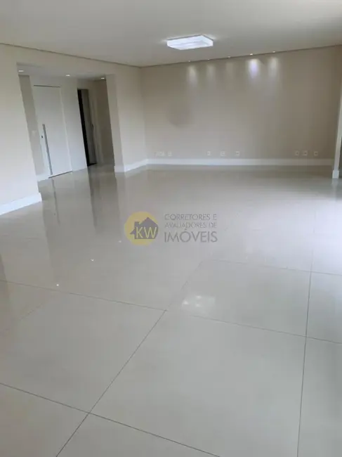 Apartamento com 4 quartos à venda e para alugar, 338m2 em Santo Amaro, São Paulo - SP - imagem 6 Foto 6 de Apartamento com 4 quartos à venda e para alugar, 338m2 em Santo Amaro, São Paulo - SP