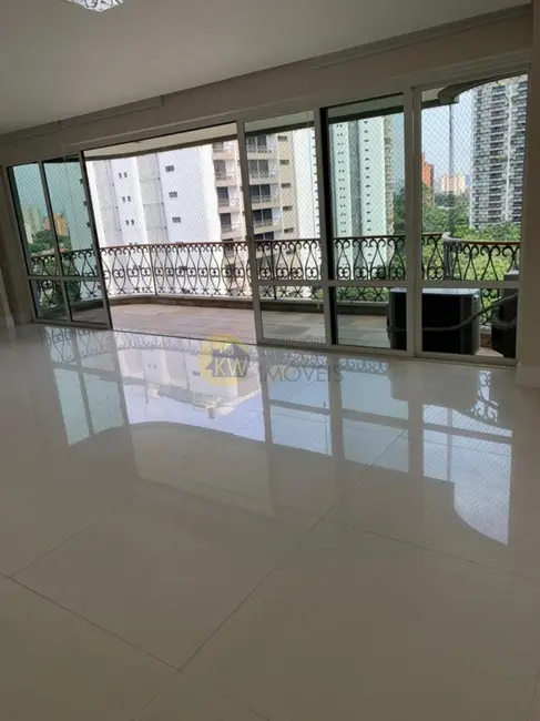 Foto 1 de Apartamento com 4 quartos à venda e para alugar, 338m2 em Santo Amaro, São Paulo - SP