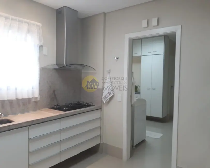 Apartamento com 3 quartos à venda, 250m2 em Moema, São Paulo - SP - imagem 7 Foto 7 de Apartamento com 3 quartos à venda, 250m2 em Moema, São Paulo - SP