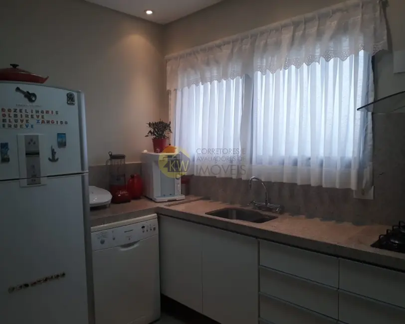 Apartamento com 3 quartos à venda, 250m2 em Moema, São Paulo - SP - imagem 5 Foto 5 de Apartamento com 3 quartos à venda, 250m2 em Moema, São Paulo - SP