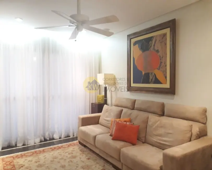 Apartamento com 3 quartos à venda, 250m2 em Moema, São Paulo - SP - imagem 4 Foto 4 de Apartamento com 3 quartos à venda, 250m2 em Moema, São Paulo - SP