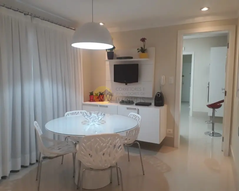 Apartamento com 3 quartos à venda, 250m2 em Moema, São Paulo - SP - imagem 6 Foto 6 de Apartamento com 3 quartos à venda, 250m2 em Moema, São Paulo - SP
