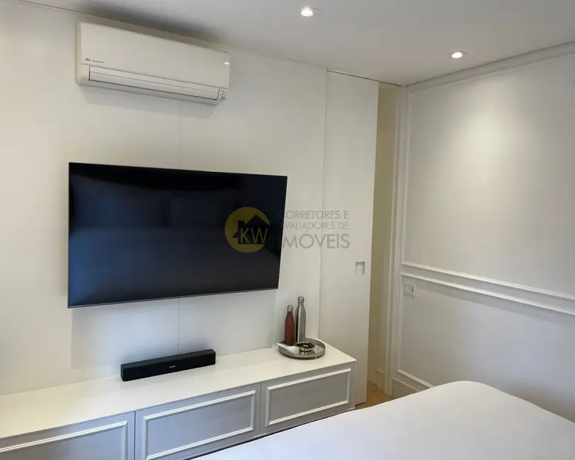 Apartamento com 3 quartos à venda, 144m2 em Campo Belo, São Paulo - SP - imagem 9 Foto 9 de Apartamento com 3 quartos à venda, 144m2 em Campo Belo, São Paulo - SP