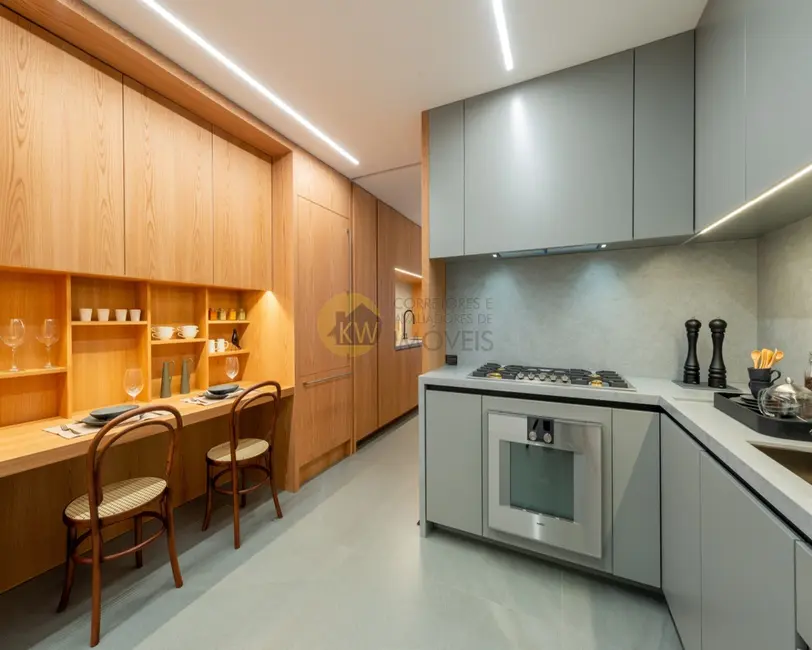 Foto 1 de Apartamento com 4 quartos à venda, 210m2 em Campo Belo, São Paulo - SP