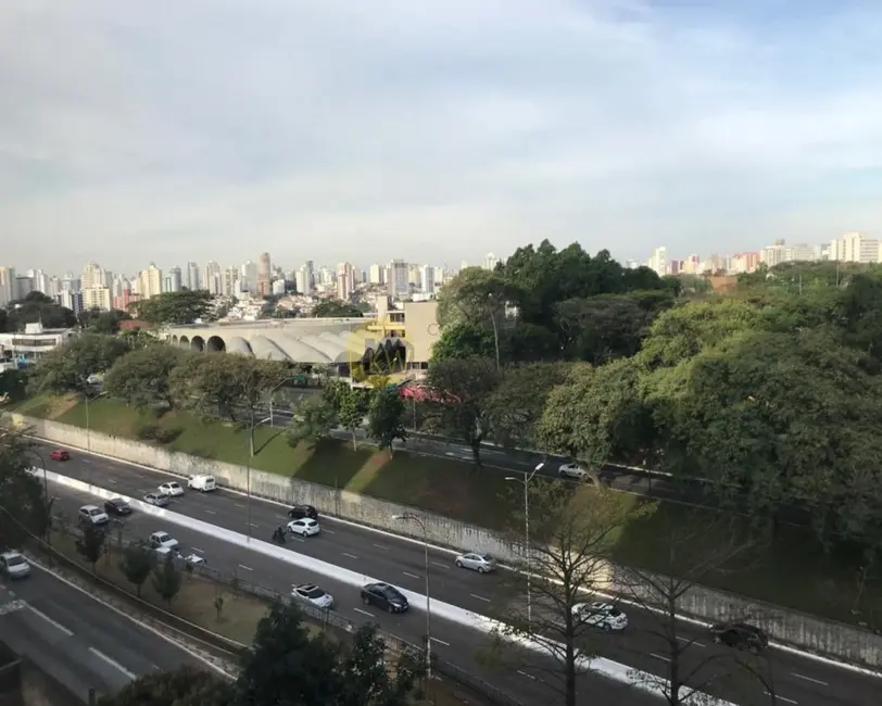Apartamento com 3 quartos à venda, 127m2 em Moema, São Paulo - SP - imagem 5 Foto 5 de Apartamento com 3 quartos à venda, 127m2 em Moema, São Paulo - SP