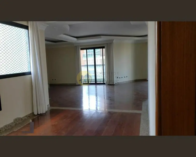 Foto 9 de Apartamento com 4 quartos à venda, 255m2 em Indianópolis, São Paulo - SP