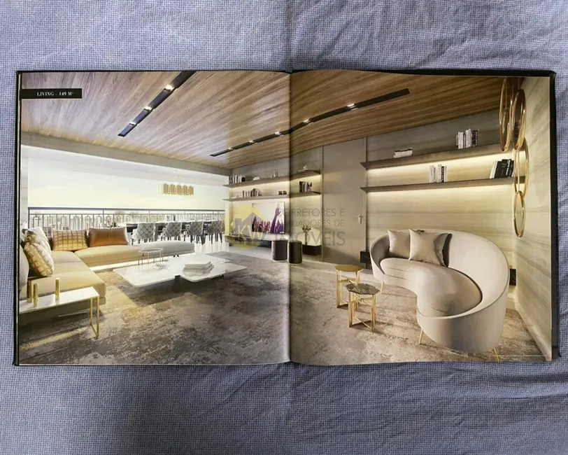 Apartamento com 3 quartos à venda, 149m2 em Moema, São Paulo - SP - imagem 1 Foto 1 de Apartamento com 3 quartos à venda, 149m2 em Moema, São Paulo - SP