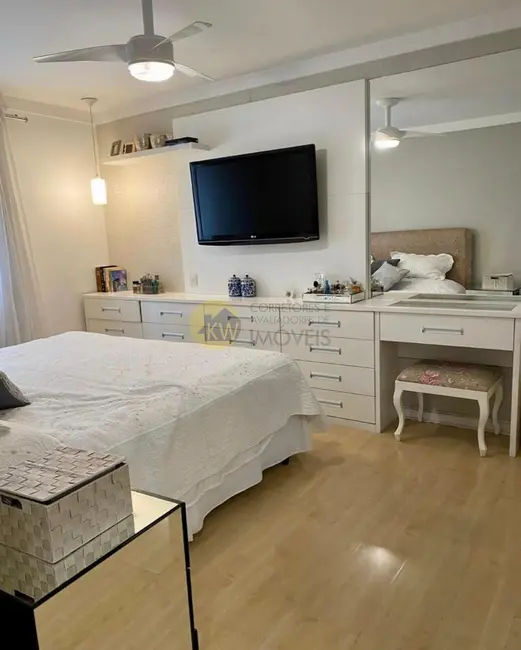 Apartamento com 3 quartos à venda, 175m2 em Campo Belo, São Paulo - SP - imagem 5 Foto 5 de Apartamento com 3 quartos à venda, 175m2 em Campo Belo, São Paulo - SP