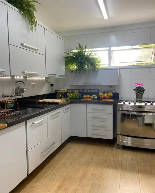 Apartamento com 3 quartos à venda, 175m2 em Campo Belo, São Paulo - SP - imagem 9 Foto 9 de Apartamento com 3 quartos à venda, 175m2 em Campo Belo, São Paulo - SP