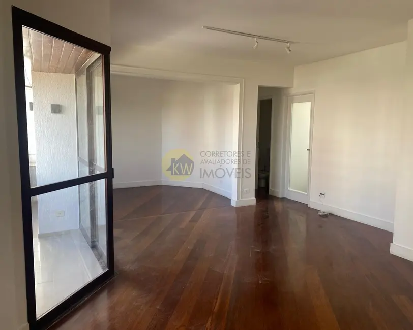 Apartamento com 4 quartos à venda, 125m2 em Campo Belo, São Paulo - SP - imagem 3 Foto 3 de Apartamento com 4 quartos à venda, 125m2 em Campo Belo, São Paulo - SP