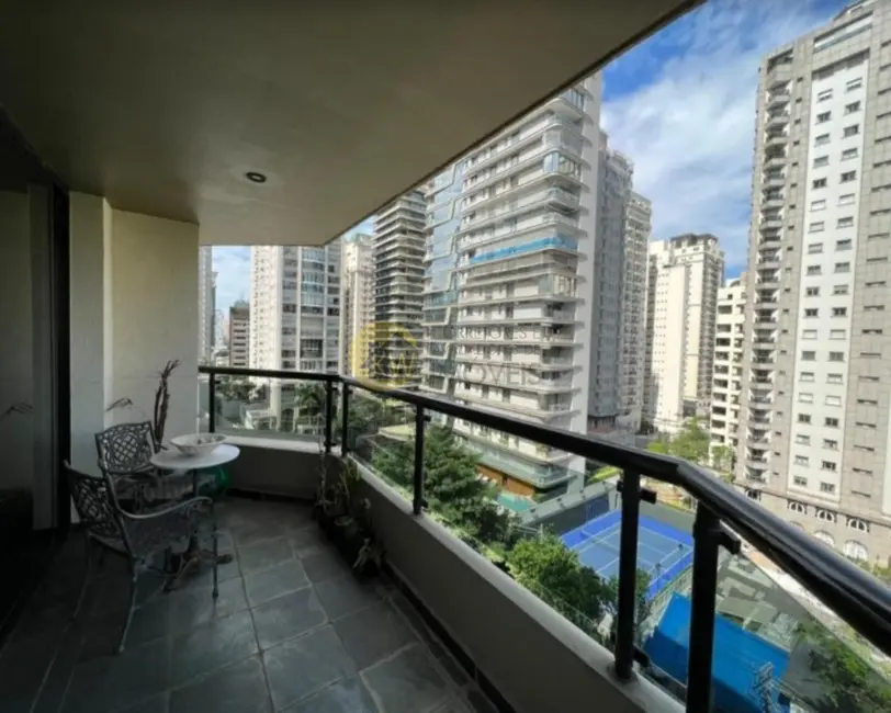 Apartamento com 3 quartos à venda, 220m2 em Itaim Bibi, São Paulo - SP - imagem 3 Foto 3 de Apartamento com 3 quartos à venda, 220m2 em Itaim Bibi, São Paulo - SP