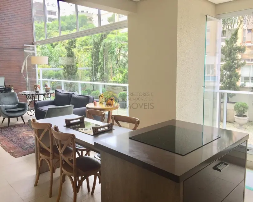 Foto 1 de Apartamento com 3 quartos à venda, 350m2 em Campo Belo, São Paulo - SP