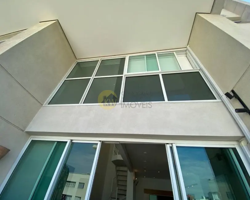 Apartamento com 2 quartos à venda, 104m2 em Vila Nova Conceição, São Paulo - SP - imagem 2 Foto 2 de Apartamento com 2 quartos à venda, 104m2 em Vila Nova Conceição, São Paulo - SP