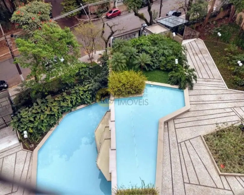 Apartamento com 5 quartos à venda, 330m2 em Santo Amaro, São Paulo - SP - imagem 4 Foto 4 de Apartamento com 5 quartos à venda, 330m2 em Santo Amaro, São Paulo - SP